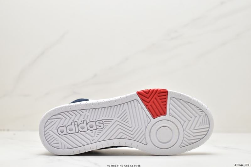 Adidas Sneakers